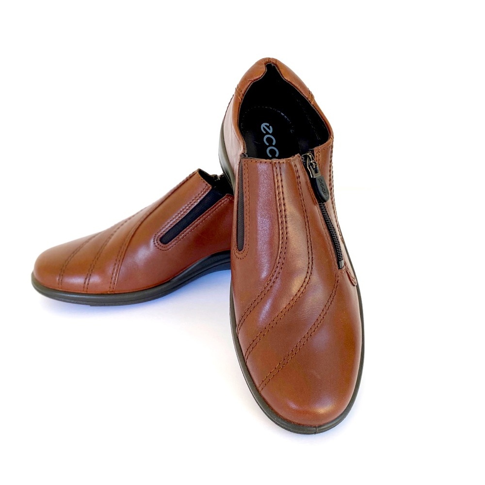 Ecco Brown Leather Slip-On Loafers Size 6.5